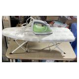 TABLE TOP IRONING BOARD BLACK AND DECKER IRON