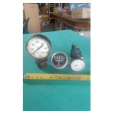 AMP GAUGE & 2 PRESSURE GAUGES