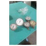 FIVE OLD WATER PRESSURE GAUGES
