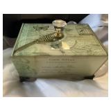 VINTAGE STYLE GLASS TRINKET BOX WITH A FRENCH
