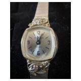 VINTAGE HELBROS 17 JEWEL LADIES WATCH WITH A