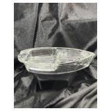 VINTAGE CLEAR GLASS BOAT ASHTRAY/TRINKET DISH, N