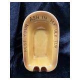 VINTAGE CERAMIC LAS VEGAS BATHTUB-SHAPED NOVELTY