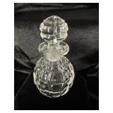 VINTAGE CUT CRYSTAL PERFUME BOTTLE FEATURING A