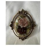 VINTAGE SARAH COVENTRY ROSE PORCELAIN CAMEO
