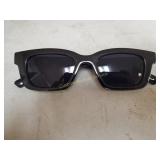 Loose Pack Sunglasses