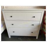 3-Drawer Dresser