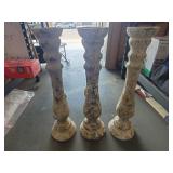 3 Pedestals