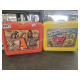 2 Plastic Lunchboxes