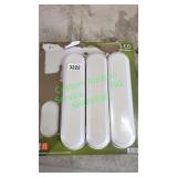 3 LED task lights150 lumens, no remote