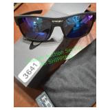 flat, black, sunglasses, authenticity, not