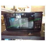 Mainstays microwave 0.7 Cu. Ft.