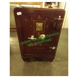 Vintage safe Pontiac Safe company