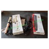 2 Hair styling tools