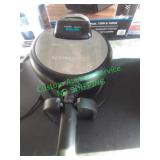 Single flip waffle maker Single flip waffle maker
