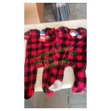 *new* 2 baby pajama onesies *new* 2 baby pajama onesies