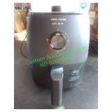 2.2 Quart Air Fryer 2.2 Quart Air Fryer