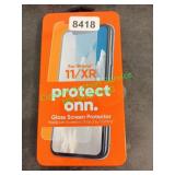 2 iphone screen protectors 1 iPhone case 2 iphone screen protectors 1 iPhone case