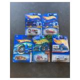 5 Hot Wheels