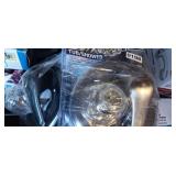 4 TUB / SHOWER TRIM KITS