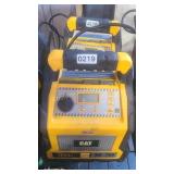 CAT 1200A 120PSI BATTERY JUMPSTARTER AS IS