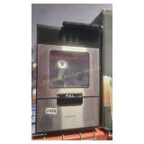 INSIGNIA ICEMAKER AS IS