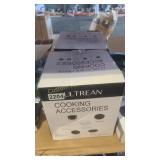 2 AIR FRYER BASKETS
