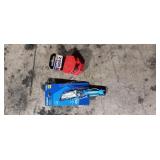 ULTITY FOLDING KNIFE & 3PC SOCKET SET