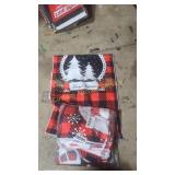 5 CHRISTMAS TOWELS
