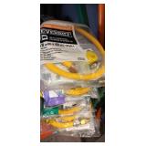 14 GAS CONNECTORS