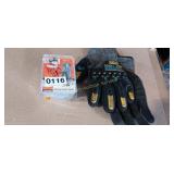 WAFER HEAD SCREWS & WORK GLOVES