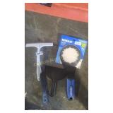 KOBALT SOFT GRIP DRAIN WRENCH PUTTY KNIVES AND