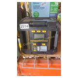 CAT 1750A JUMPSTARTER AS IS
