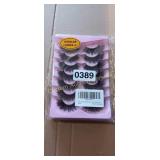 GIRLS EYE LASHES