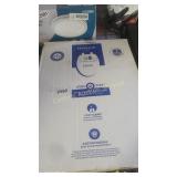 TOILET SEAT