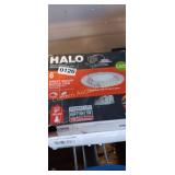 HALO 6' LIGHT FIXTURE