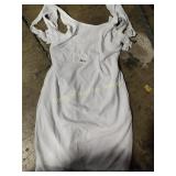 SMALL WHITE DRESS