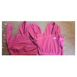 2 GIRL HOODIES L
