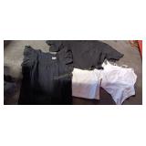 4PC WOMANS CLOTHES