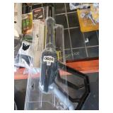 PRESSURE WASHER GUN WITH EGRONOMIC SIDE GRIP