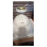 CEILING LIGHT FIXTURE