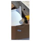 PELLET OF HOUSE HOLD ITEMS