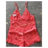 SMALL WOMAN NIGHT WEAR
