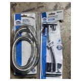 ADJUSTABLE SHOWER HOSE AND ARM
