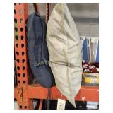 2 THROW PILLOWS