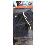 SHORTS L