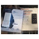 2 CEILING FAN REMOTE CONTROLS