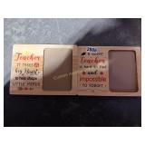 2 TEACHER DECORS