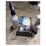 2 SPRAY BOTTLES & CLEANING KIT