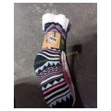 2 PAIR OF SOCKS